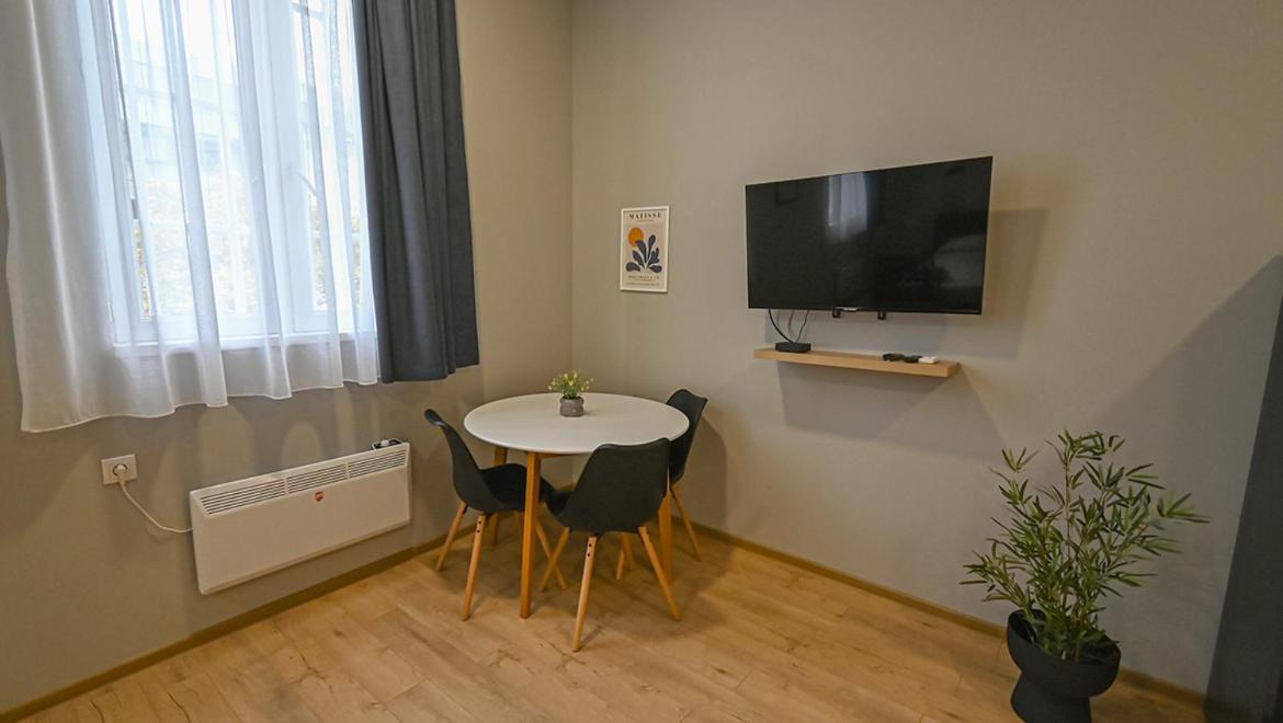 Big Studio Apt.On Liberty Square Tiflis Exterior foto